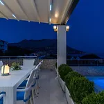 Seaview Marija
